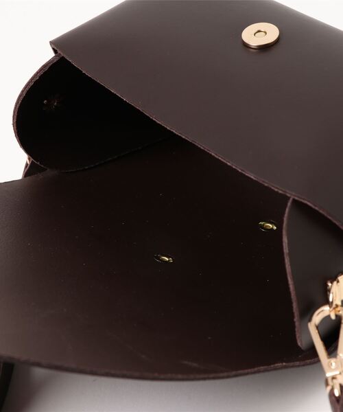 SLOBE IENA(スローブイエナ)の「【VICE VERSA /バイス ベルサ 】 ショルダーバッグ◆(ショルダーバッグ・レディース・ブラウン・FREE)」の4枚目の写真