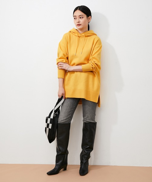 ADAM ET ROPE'(アダムエロペ)の「【アウトレット店舗・WEB限定】オーバーニットパーカー(パーカー・レディース・ブラック/グレー/イエロー/ベージュ系その他/キナリ・FREE)」の10枚目の写真