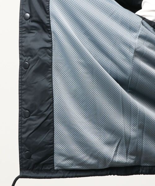 Champion（チャンピオン）の「/Champion/SATIN COACHES JACKET-SOLID【Wo】【it】（ミリタリージャケット・レディース・ブラック/ネイビー・MEDIUM/LARGE/SMALL）」の4枚目の写真