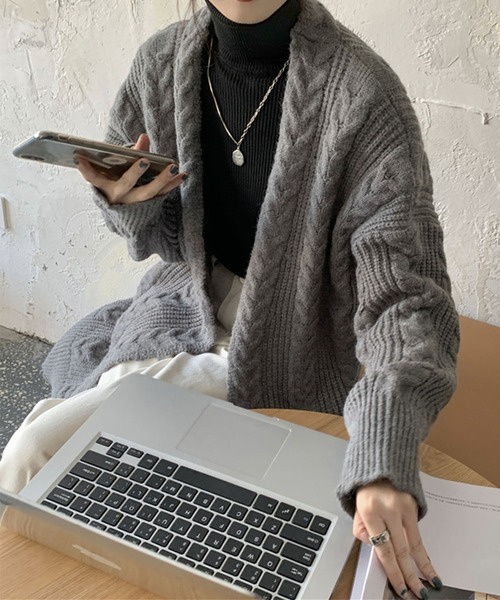me+em select（ミームセレクト）の「※ケーブル編みゆるニット