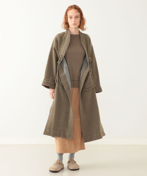 BEAMS BOY（ビームスボーイ）の「maturely / Blanket Gown（ノーカラーコート・レディース・オリーブ/ブラウン系その他4・ONE SIZE）」の13枚目の写真