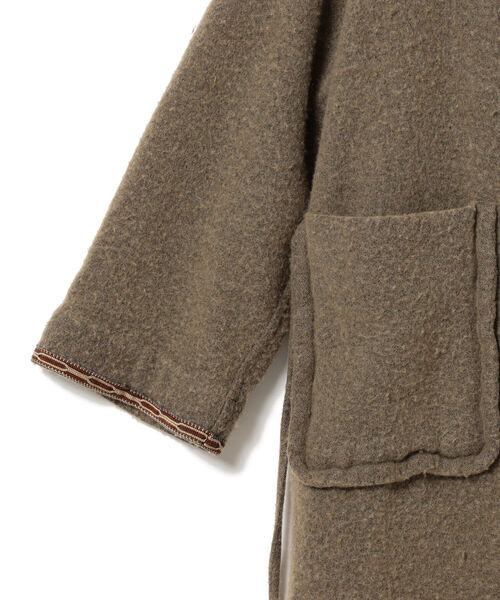 BEAMS BOY（ビームスボーイ）の「maturely / Blanket Gown（ノーカラーコート・レディース・オリーブ/ブラウン系その他4・ONE SIZE）」の3枚目の写真