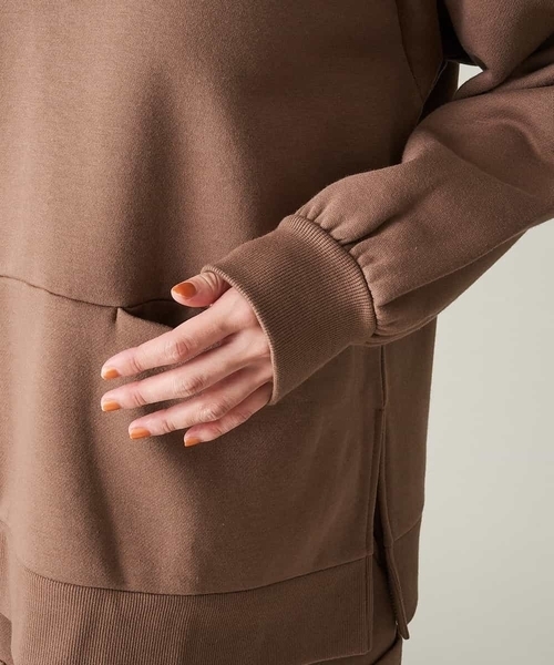 A de a.v.v（アードアー・ヴェ・ヴェ）の「［SET UP対応］裏起毛前ポケット付きパーカー（パーカー・レディース・ブラウン/ブラック・36/38）」の14枚目の写真