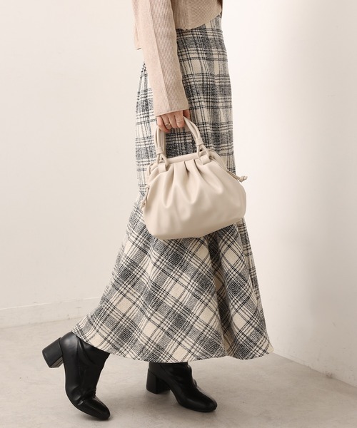 one after another NICE CLAUP（ワンアフターアナザーナイスクラップ）の「フェイクレザーガマ口ショルダーバック（ショルダーバッグ・レディース・ブラウン/サックスブルー/アイボリー・FREE）」の13枚目の写真