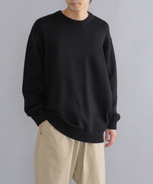 SHIPS(シップス)の「【WEB限定】SHIPS: 〈手洗い可能〉 3.5G ビッグシルエット クルーネック ニット(ニット/セーター・メンズ・ロイヤルブルー/ピンク/ネイビー/ブラック/ホワイト/ベージュ/ダークグレー/イエロー・MEDIUM/LARGE/SMALL/X-LARGE)」の3枚目の写真