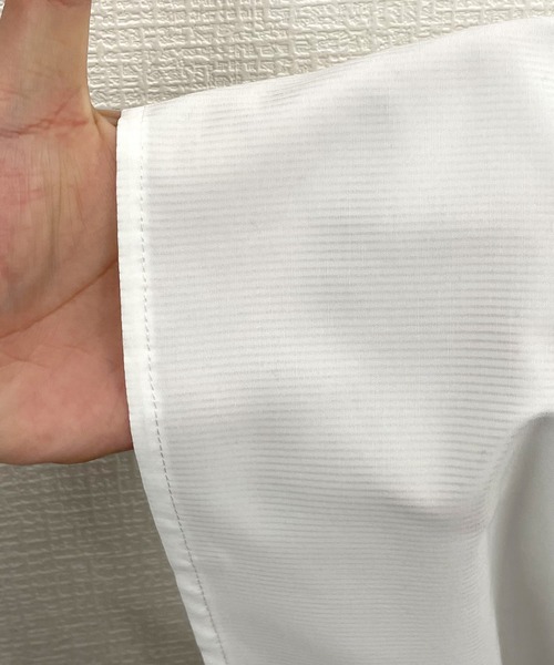 JUNOAH(ジュノア)の「フリルスタンドカラーブラウス(シャツ/ブラウス・レディース・ホワイト/ブラック/ブルー・MEDIUM/LARGE/X-LARGE)」の13枚目の写真