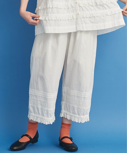 Malle（マル）の「△malle コットンツイルカットワーク刺繍 ワイドペチパンツ（その他パンツ・レディース・ブラック/オフホワイト・FREE）」の3枚目の写真