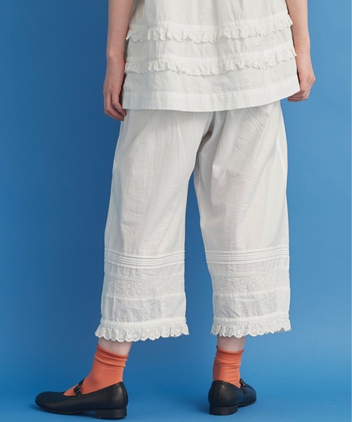 Malle（マル）の「△malle コットンツイルカットワーク刺繍 ワイドペチパンツ（その他パンツ・レディース・ブラック/オフホワイト・FREE）」の6枚目の写真