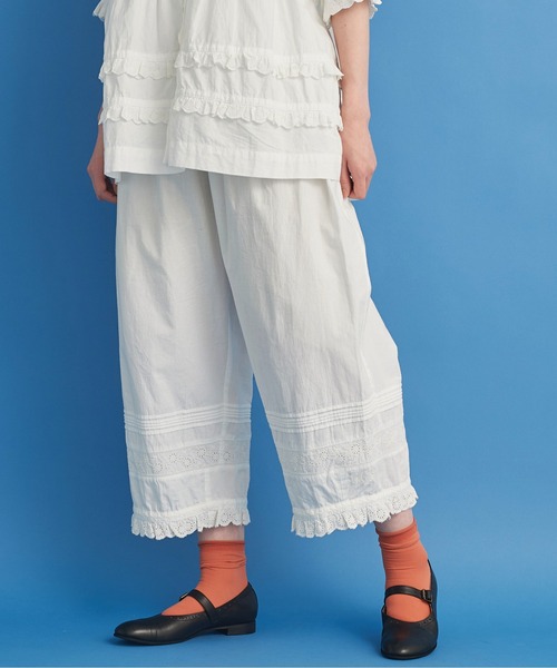 Malle（マル）の「△malle コットンツイルカットワーク刺繍 ワイドペチパンツ（その他パンツ・レディース・ブラック/オフホワイト・FREE）」の9枚目の写真