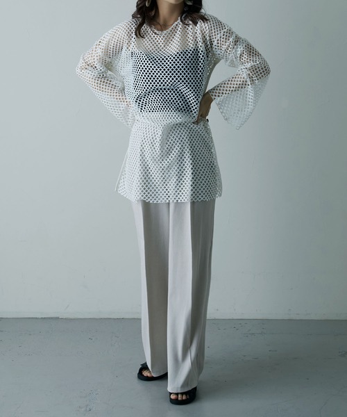 etoll.(エトル)の「メッシュニット プルオーバートップス(ニット/セーター・レディース・ブラック/パープル/グリーン/アイボリー・M)」の5枚目の写真