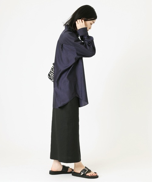 journal standard L'essage(ジャーナルスタンダードレサージュ)の「シルキーシアーシャツ(シャツ/ブラウス・レディース・ナチュラル/ネイビー/イエロー/ピンク・FREE)」の17枚目の写真