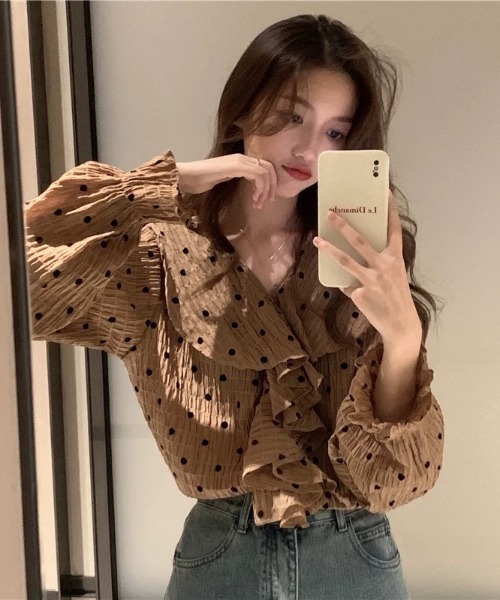 Wefst（ウェスト）の「【Wefst】ドットフリルブラウス（シャツ/ブラウス・レディース・ベージュ/ブラウン・FREE）」の8枚目の写真