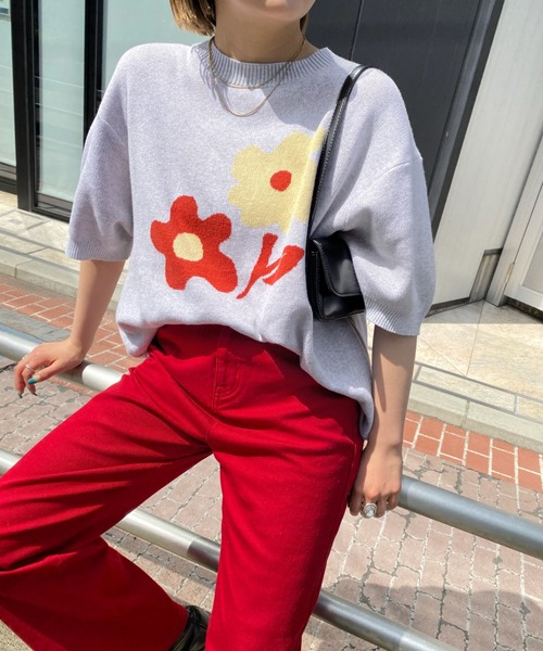 WHO'S WHO gallery(フーズフーギャラリー)の「【BLESS YOU/ブレスユー】フラワー半袖ニット(ニット/セーター・メンズ・ブラック/サンドベージュ/グリーン/ネイビー/アッシュグレー・FREE)」の12枚目の写真