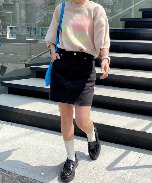 WHO'S WHO gallery(フーズフーギャラリー)の「【BLESS YOU/ブレスユー】フラワー半袖ニット(ニット/セーター・メンズ・ブラック/サンドベージュ/グリーン/ネイビー/アッシュグレー・FREE)」の21枚目の写真