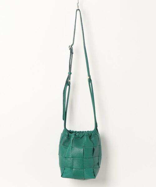 perche（ペルケ）の「ペルケ perche / サスティナブルメッシュドロストショルダーバッグS（ショルダーバッグ・レディース・ブラック/グリーン/アイボリー/シルバー/ピンク/ブラウン・FREE）」の12枚目の写真