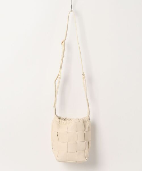 perche（ペルケ）の「ペルケ perche / サスティナブルメッシュドロストショルダーバッグS（ショルダーバッグ・レディース・ブラック/グリーン/アイボリー/シルバー/ピンク/ブラウン・FREE）」の13枚目の写真