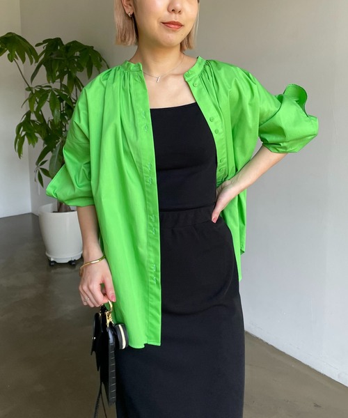 CAPRICIEUX LE'MAGE（カプリシューレマージュ）の「スリットデザインシャツ（シャツ/ブラウス・レディース・ホワイト/ピンク/ブルー/グリーン・FREE）」の3枚目の写真