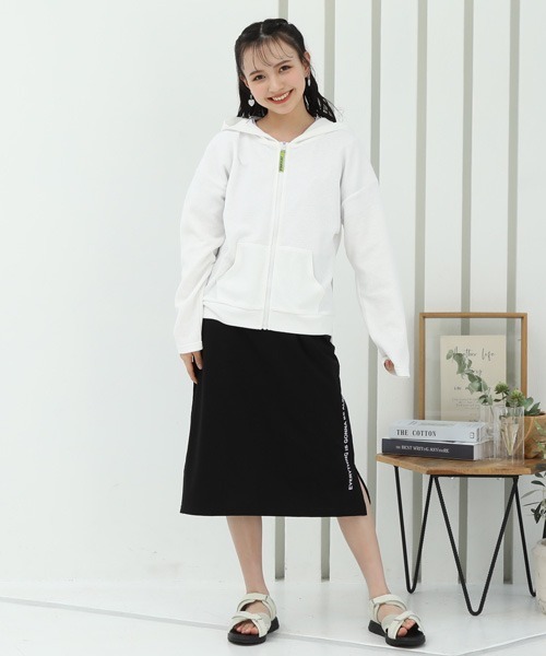 PINKHUNT(ピンクハント)の「PINKHUNT UVカットジップパーカー 6966K(パーカー・キッズ・パープル/ホワイト・140cm/160cm/120cm/130cm/150cm)」の16枚目の写真