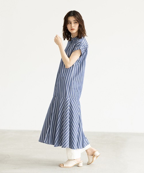 ストライプフレアーシャツワンピース