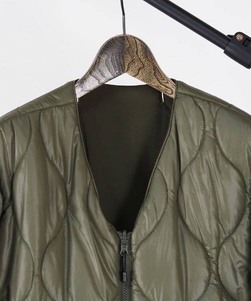 EGO TRIPPING(エゴトリッピング)の「mj8599-REVERSIBLE LINING JACKET ジャケット(ノーカラージャケット・メンズ・カーキ/ブラック・46/48)」の16枚目の写真