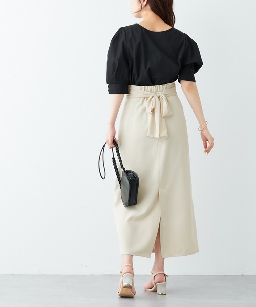 natural couture(ナチュラルクチュール)の「WEB限定サイズ有り/シアーバックリボンナロースカート(スカート・レディース・オフホワイト/ブラック/ブラウン・MEDIUM/LARGE)」の1枚目の写真