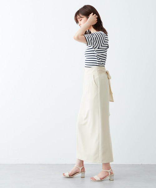 natural couture(ナチュラルクチュール)の「WEB限定サイズ有り/シアーバックリボンナロースカート(スカート・レディース・オフホワイト/ブラック/ブラウン・MEDIUM/LARGE)」の14枚目の写真