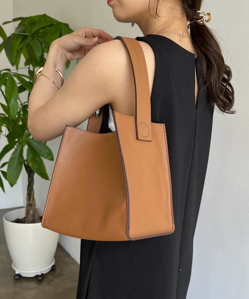 CAPRICIEUX LE'MAGE（カプリシューレマージュ）の「2SETスクエアバッグ（トートバッグ・レディース・キャメル/アイボリー/グレイッシュベージュ/ブラック・FREE）」の7枚目の写真