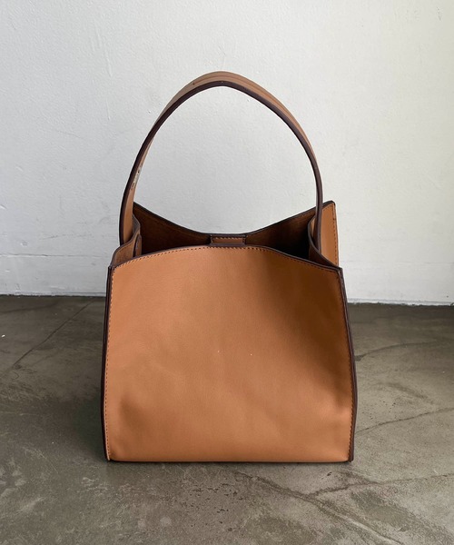 CAPRICIEUX LE'MAGE（カプリシューレマージュ）の「2SETスクエアバッグ（トートバッグ・レディース・キャメル/アイボリー/グレイッシュベージュ/ブラック・FREE）」の22枚目の写真