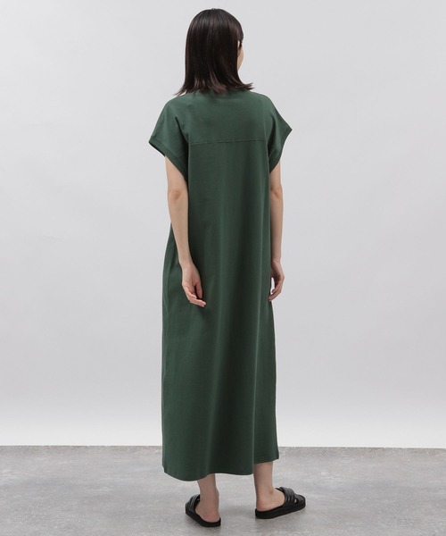 LAKOLE（ラコレ）の「アソートフットボールロゴワンピース / 299132（ワンピース・レディース・ネイビー/グリーン/マスタード・SMALL/MEDIUM）」の21枚目の写真