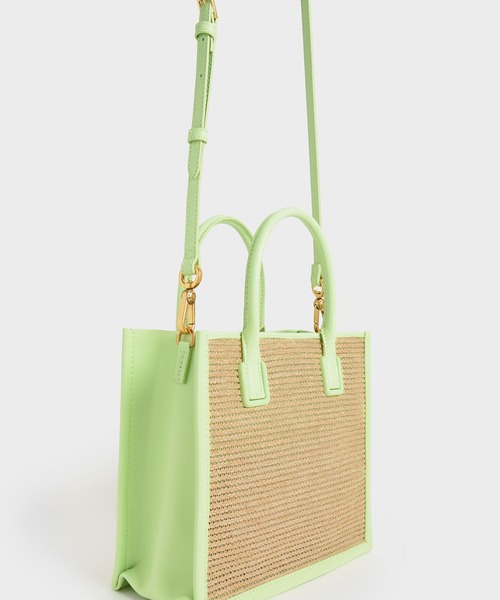 CHARLES & KEITH(チャールズ & キース)の「ダブルハンドル ラフィアトートバッグ / Double Handle Raffia Tote Bag(トートバッグ・レディース・ブラウン/セージグリーン・M)」の9枚目の写真