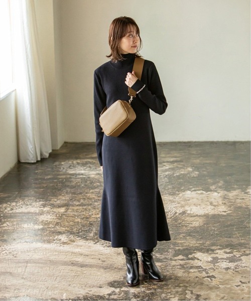 Ch!iii BAG(チーバック)の「《追加6》【ch!iii】widebelt boston バッグ(ショルダーバッグ・レディース・ブルー/ブラック/ベージュ系その他/ホワイト・FREE)」の10枚目の写真