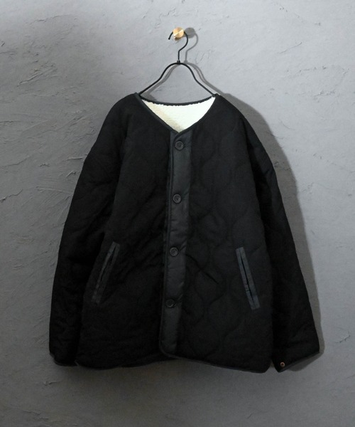 Ritzy（リッツィー）の「リバーシブルキルトジャケット（ノーカラージャケット・メンズ・カーキ/ベージュ/ブラック・X-LARGE/LARGE/MEDIUM）」の2枚目の写真