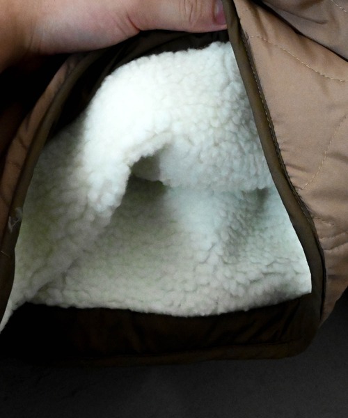 Ritzy（リッツィー）の「リバーシブルキルトジャケット（ノーカラージャケット・メンズ・カーキ/ベージュ/ブラック・X-LARGE/LARGE/MEDIUM）」の8枚目の写真