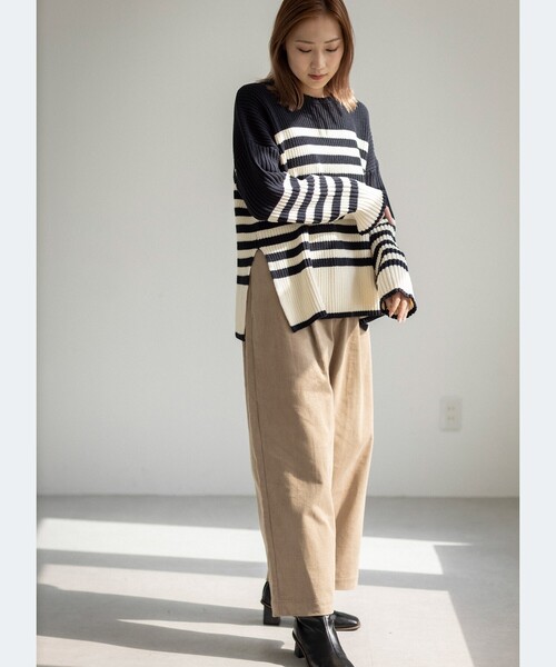 THE SHOP TK （ザ ショップ ティーケー ）の「◆【美シルエット】コーデュロイタックワイド（その他パンツ・レディース・ベージュ/ブラック・11/12）」の5枚目の写真