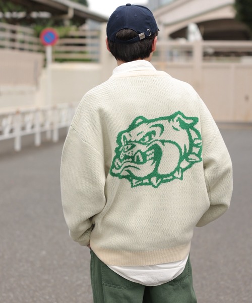 WEGO(ウィゴー)の「WEGO/カレッジロゴBIGセーター(ニット/セーター・メンズ・ホワイト/ベージュ/ネイビー/グリーン・FREE)」の11枚目の写真