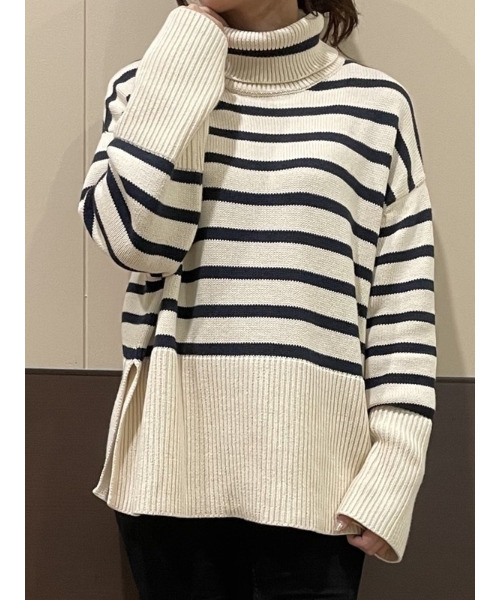 GAP（ギャップ）の「オーバーサイズ タートルネックセーター（ニット/セーター・レディース・ホワイト/ブラック/ネイビー/ブルー/グリーン/その他・S/M/L/XL/XS/XXS）」の14枚目の写真