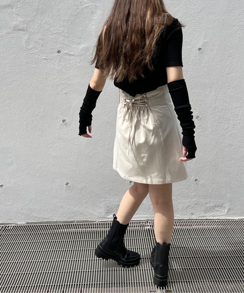 one way（ワンウェイ）の「アームウォーマー付きリブトップス（Tシャツ/カットソー・レディース・ブラック/ベージュ/ライトグリーン・FREE）」の13枚目の写真