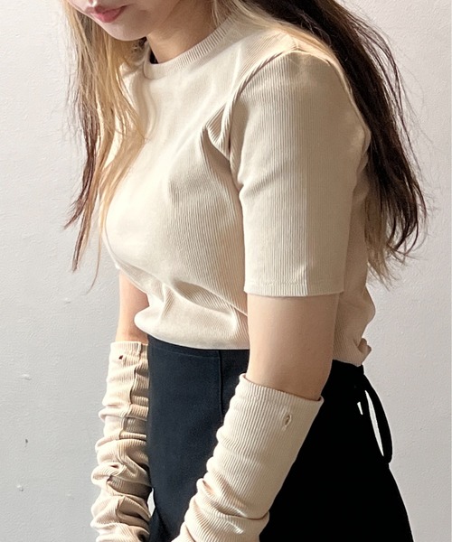 one way（ワンウェイ）の「アームウォーマー付きリブトップス（Tシャツ/カットソー・レディース・ブラック/ベージュ/ライトグリーン・FREE）」の8枚目の写真