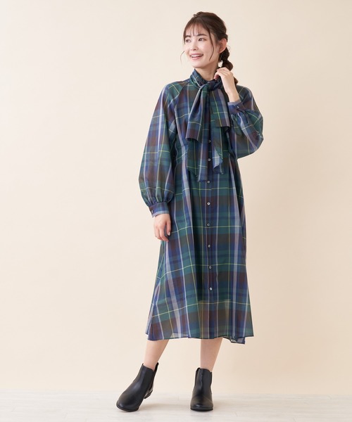 Brahmin（ブラーミン）の「【BRAHMIN】チェックボウタイシャツワンピース（ワンピース・レディース・ベージュ/カーキ・2）」の14枚目の写真