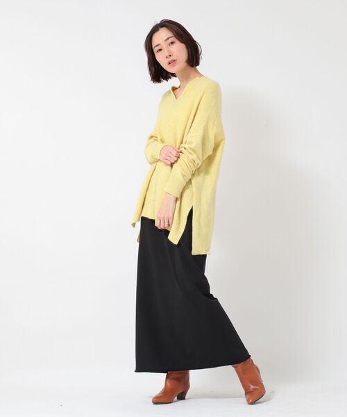 NOLLEY’S（ノーリーズ）の「《手洗い可能》ウォッシャブルヘアリーニットキーネックオーバーサイズ（ニット/セーター・レディース・ベージュ/グレー/イエロー/ベビーピンク・FREE）」の22枚目の写真