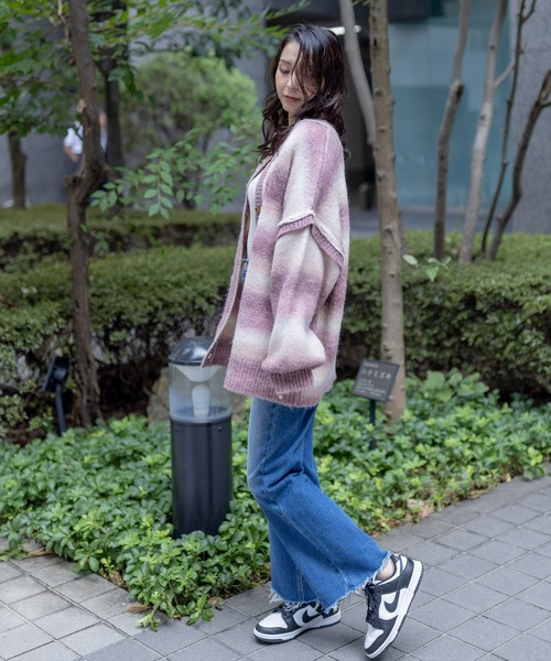 clear（クリア）の「グラデーションボーダー2wayカーディガン/ニット/トップス≪2022AW新作≫（ニット/セーター・レディース・ピンク/グリーン・F）」の5枚目の写真