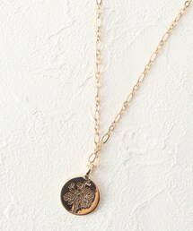 LAURA ASHLEY（ローラアシュレイ）の「アスター“LOVE”ペンダント（ネックレス）」