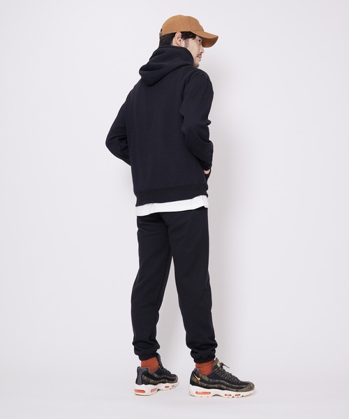 Blue Standard (ブルースタンダード)の「【BLUE STANDARD/ブルースタンダード】11oz 裏起毛 プルオーバーパーカー フーディー ビッグシルエット(パーカー・メンズ・ブラック/ダークグリーン/ネイビー/ホワイト/杢グレー・MEDIUM/LARGE/X-LARGE/SMALL)」の11枚目の写真