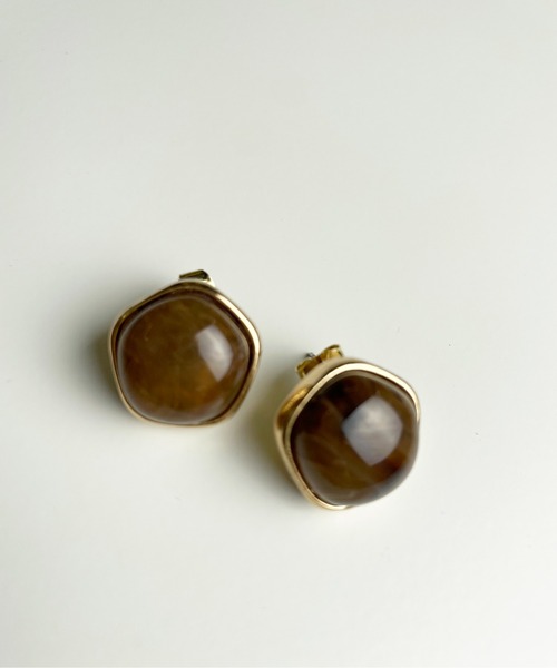 StyleSea(スタイルシー)の「マーブルストーンピアス(アソート)(ピアス(両耳用)・レディース・ブラウン/ベージュ/アイボリー/キャメル・FREE)」の1枚目の写真