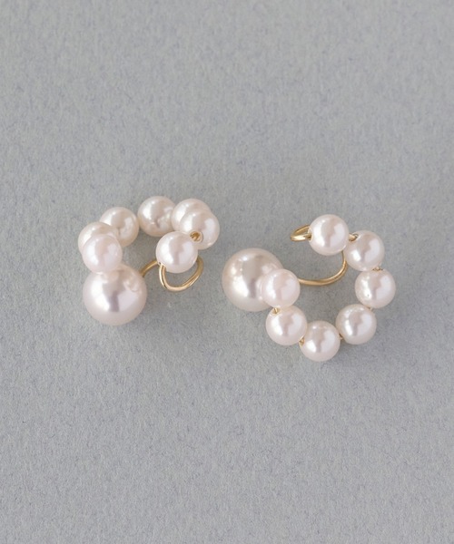 Phoebe（フィービィー）の「ディファレントサイズパールイヤリング（イヤリング・レディース・ホワイト・FREE）」の6枚目の写真