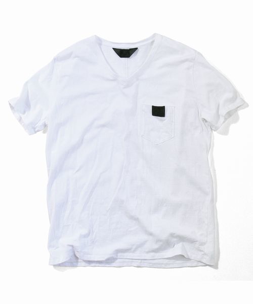 BEN DAVIS BLACKOUT COLLECTION（ベンデイビスブラックアウトコレクション）の「BEN DAVIS BLACKOUT COLLECTION V-NECK POKET TEE（Tシャツ/カットソー・メンズ・ホワイト/ブラック/ナチュラル/ブルー・SMALL/LARGE/MEDIUM）」の2枚目の写真