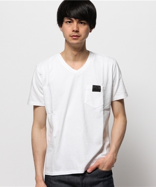 BEN DAVIS BLACKOUT COLLECTION（ベンデイビスブラックアウトコレクション）の「BEN DAVIS BLACKOUT COLLECTION V-NECK POKET TEE（Tシャツ/カットソー・メンズ・ホワイト/ブラック/ナチュラル/ブルー・SMALL/LARGE/MEDIUM）」の13枚目の写真