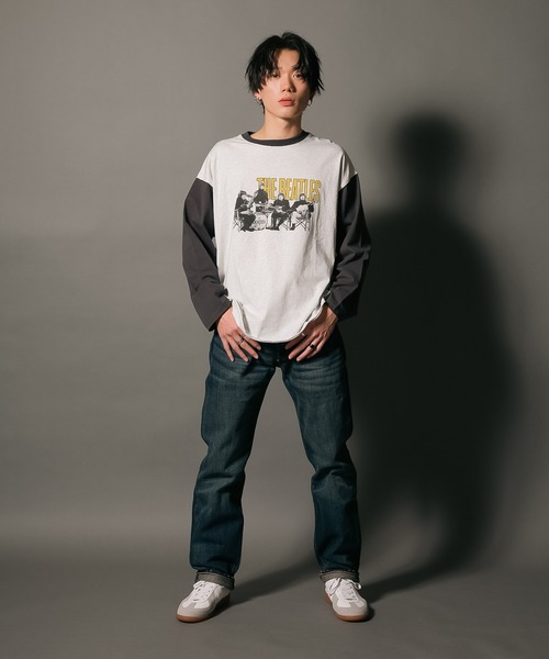 【THE BEATLES/ザ・ビートルズ 】袖配色 ビッグシルエット フォトプリント ロンT ツアーT バンドT ロックT 古着 60年代 70年代 80年代（Tシャツ/カットソー）｜The Beatles（ザビートルズ）