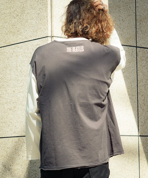 【THE BEATLES/ザ・ビートルズ 】袖配色 ビッグシルエット フォトプリント ロンT ツアーT バンドT ロックT 古着 60年代 70年代 80年代（Tシャツ/カットソー）｜The Beatles（ザビートルズ）
