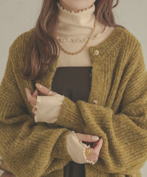 Ambre Neige（アンブルネージュ）の「指穴テレコメロートップス／【WEB/EC限定商品】（Tシャツ/カットソー・レディース・アイボリー/ピンク/ライトグリーン・FREE）」の2枚目の写真